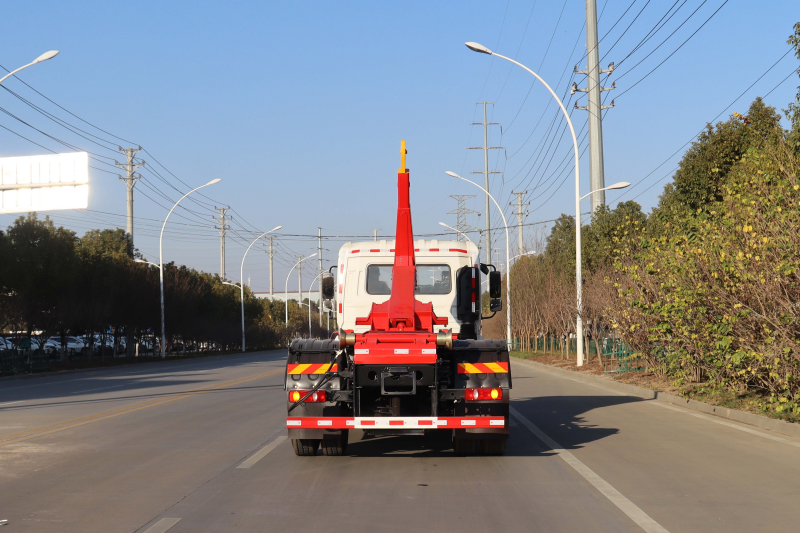 華通牌東風天景勾臂垃圾車